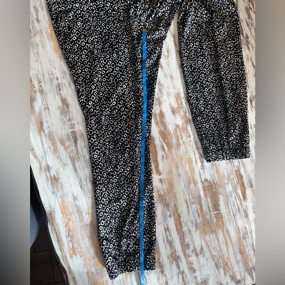 Love Scarlett L Paper Bag Black and White Leopard Print Pants - Picture 9 of 12